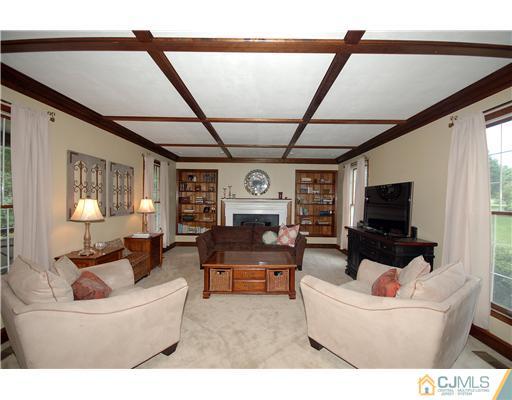 55 Petty Road Cranbury, NJ 08512 - Photo 2 of 24 Gallery Image 2