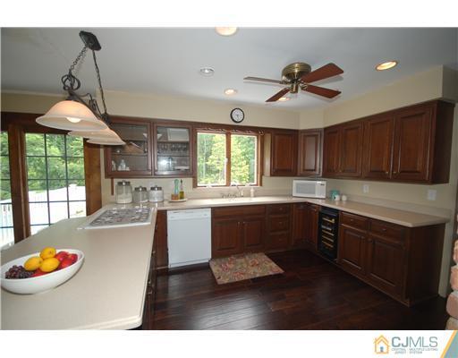 55 Petty Road Cranbury, NJ 08512 - Photo 13 of 24 Gallery Image 13