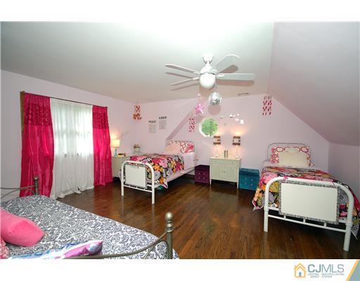 55 Petty Road Cranbury, NJ 08512 - Photo 15 of 24 Gallery Image 15