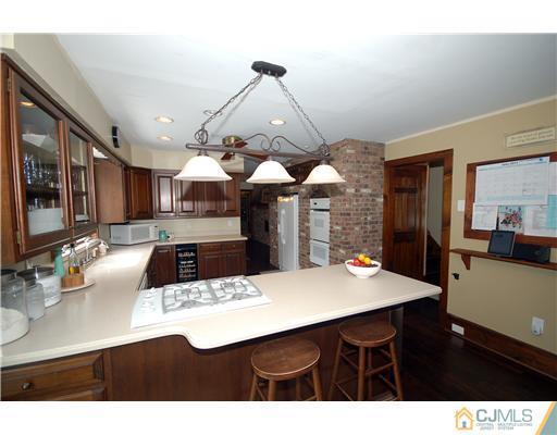 55 Petty Road Cranbury, NJ 08512 - Photo 5 of 24 Gallery Image 5
