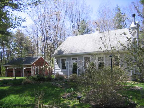 15 Ledge Road Chester, NH 03036 - Photo 1 of 1 Gallery Image 1