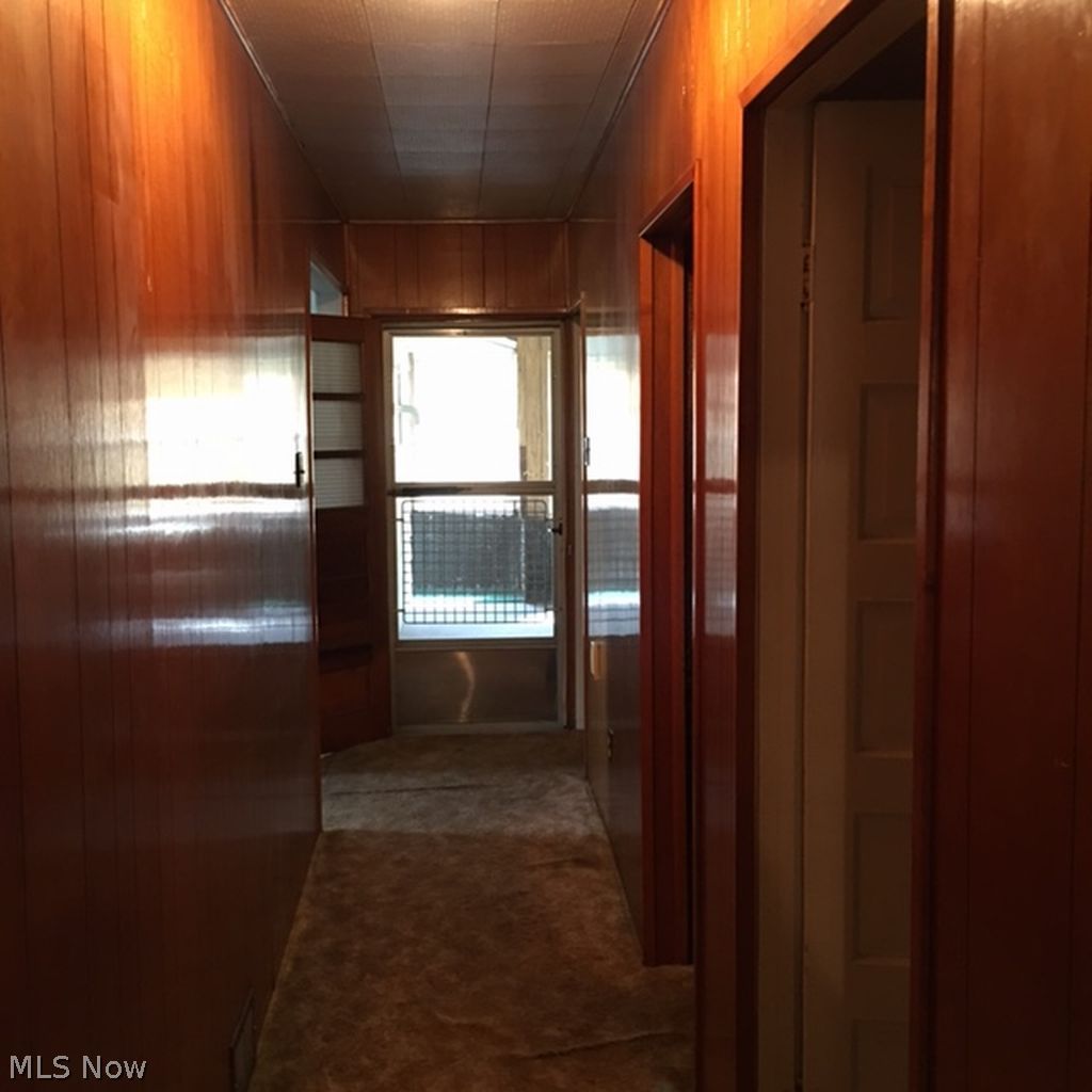 667 Rabbit Hill Road Wellsburg, WV 26070 - Photo 16 of 28 Gallery Image 16