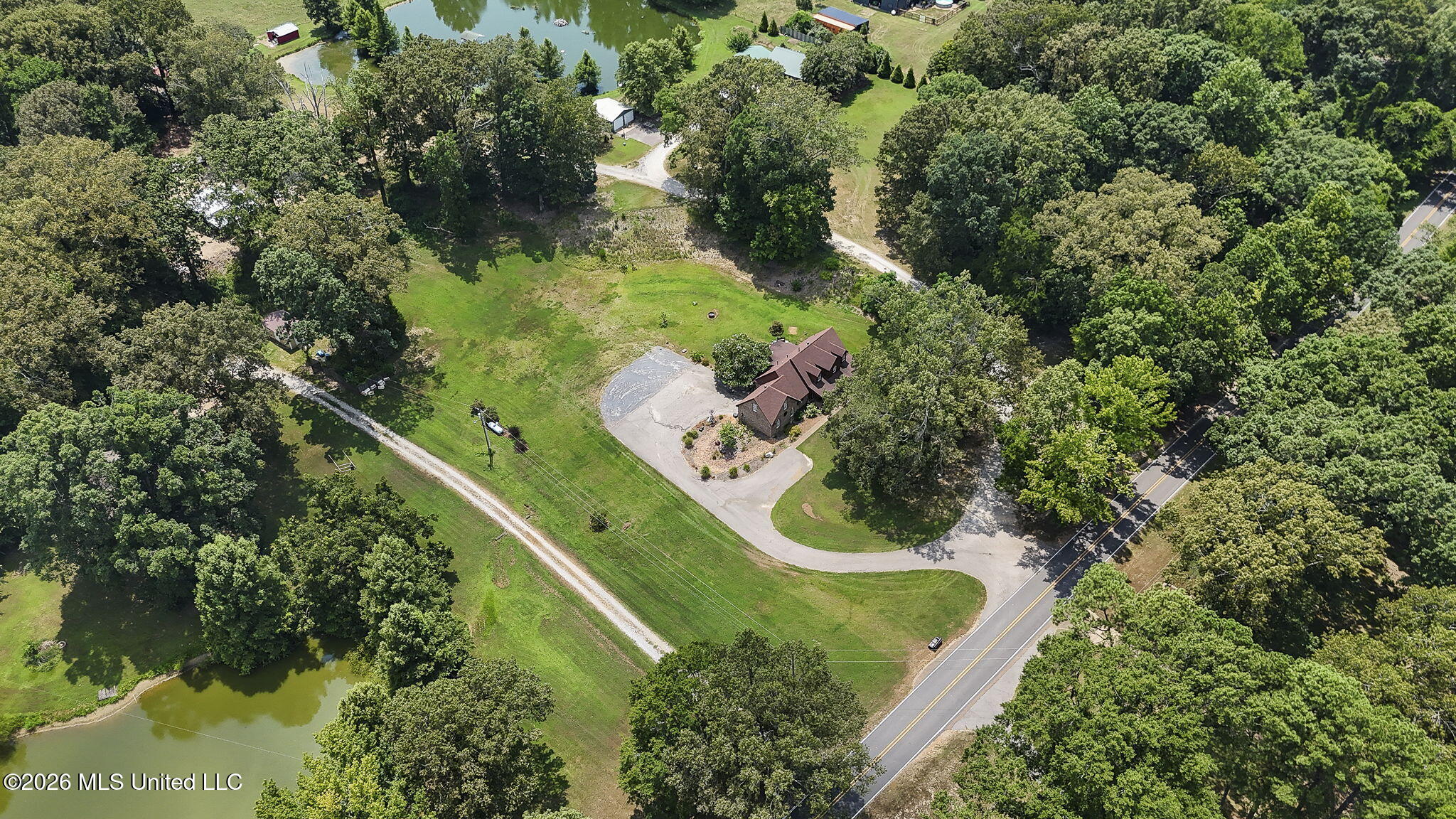 6193 Nesbit Road Lake Cormorant, MS 38641 - Photo 28 of 31 28-web-or-mls-6193 Nesbit Rd-28