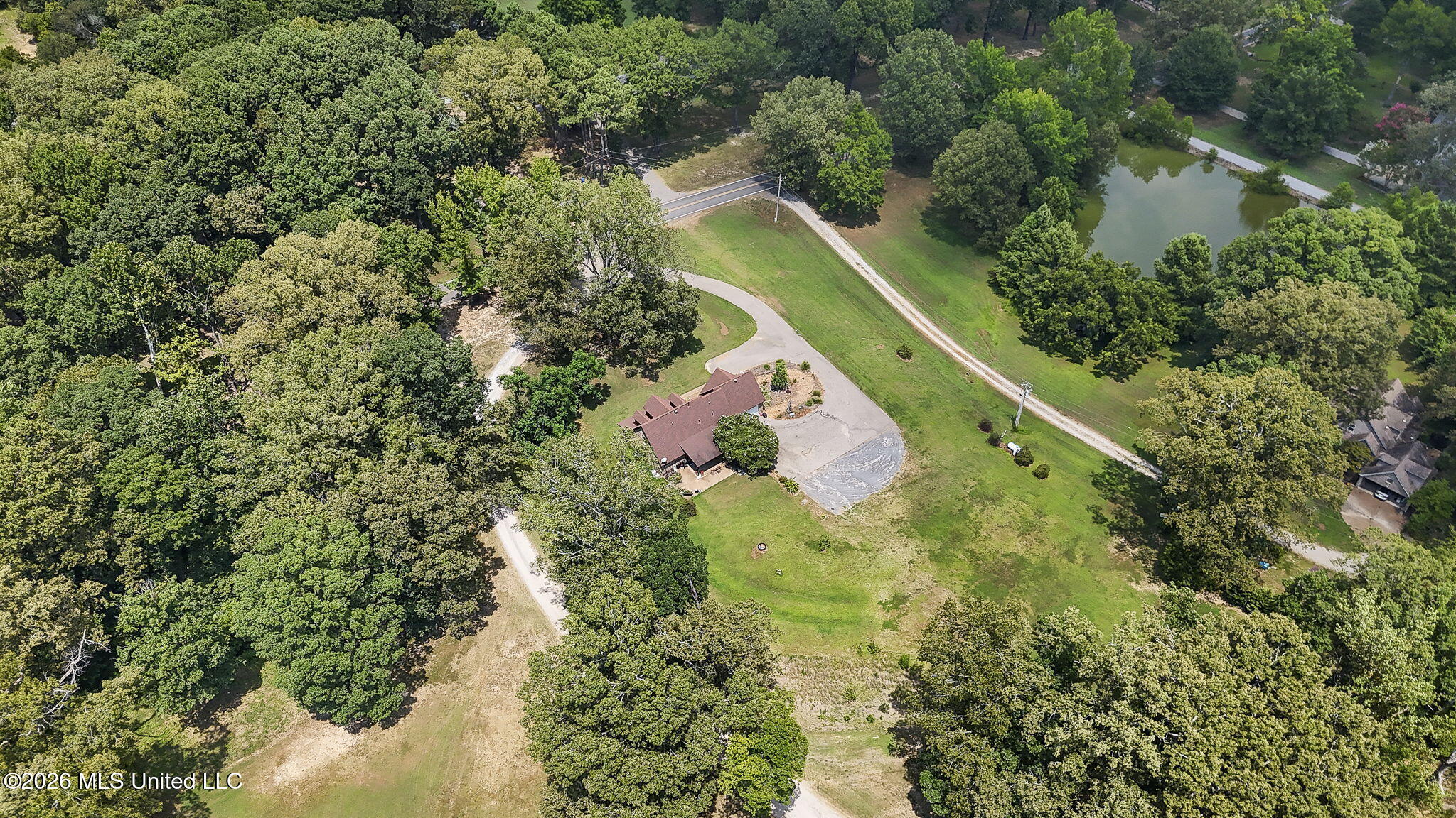 6193 Nesbit Road Lake Cormorant, MS 38641 - Photo 29 of 31 29-web-or-mls-6193 Nesbit Rd-29