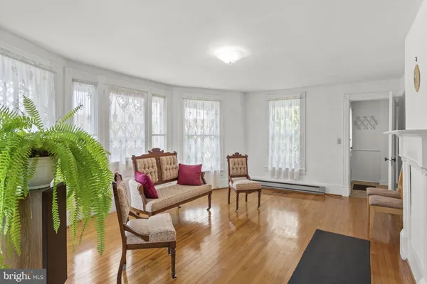 $415,000 | 121 South Central Street, Broadway, VA 22815