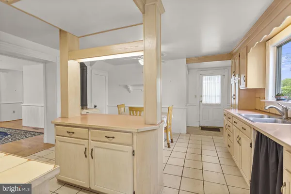 $415,000 | 121 South Central Street, Broadway, VA 22815