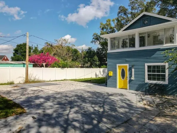 $890,000 | 1829 Hollenbeck Drive, Orlando, FL 32806