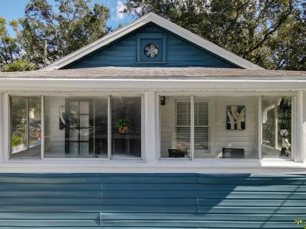 $890,000 | 1829 Hollenbeck Drive, Orlando, FL 32806