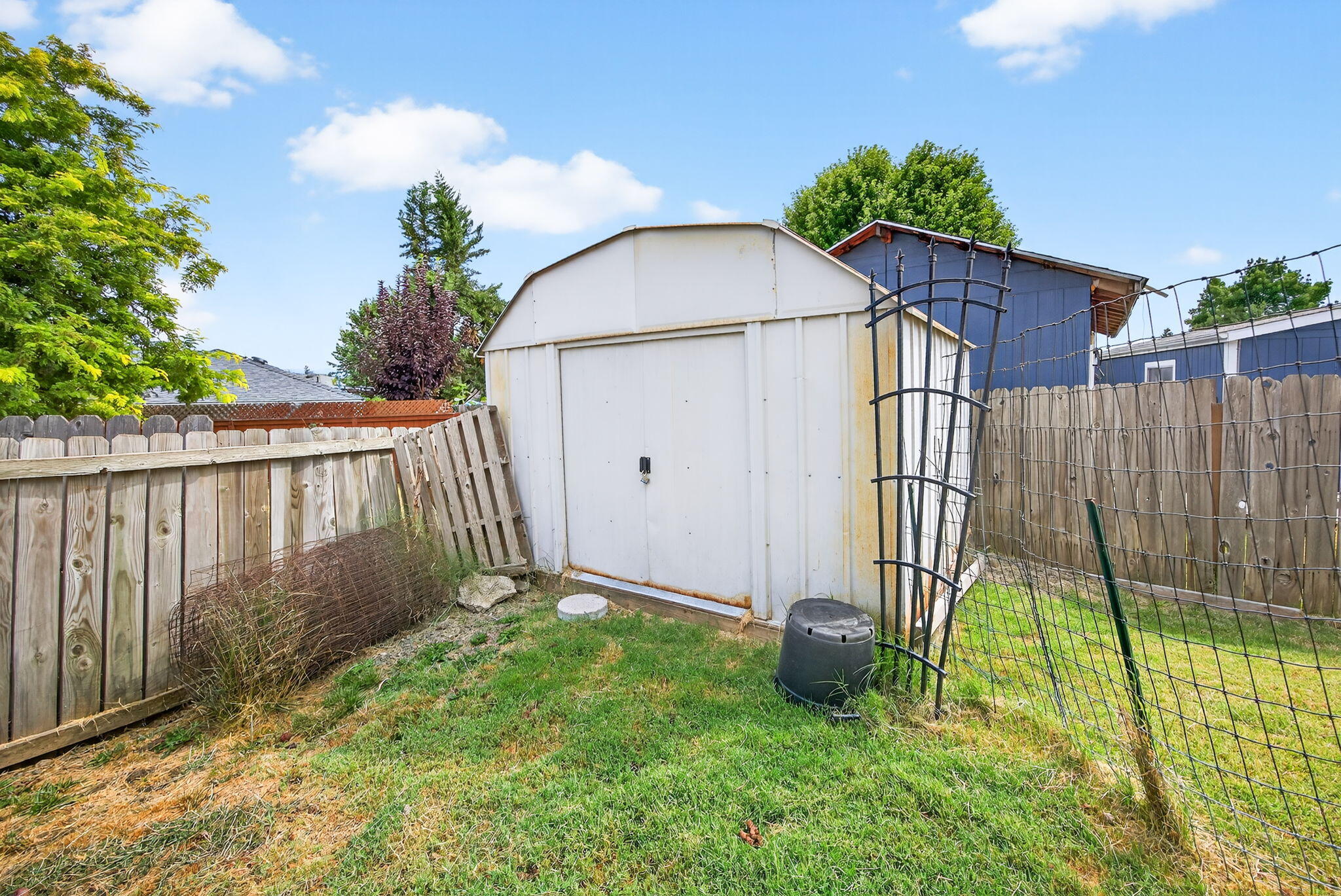 589 Clearview Way Eagle Point, OR 97524 - Photo 26 of 30 589 Clearview Way (26)