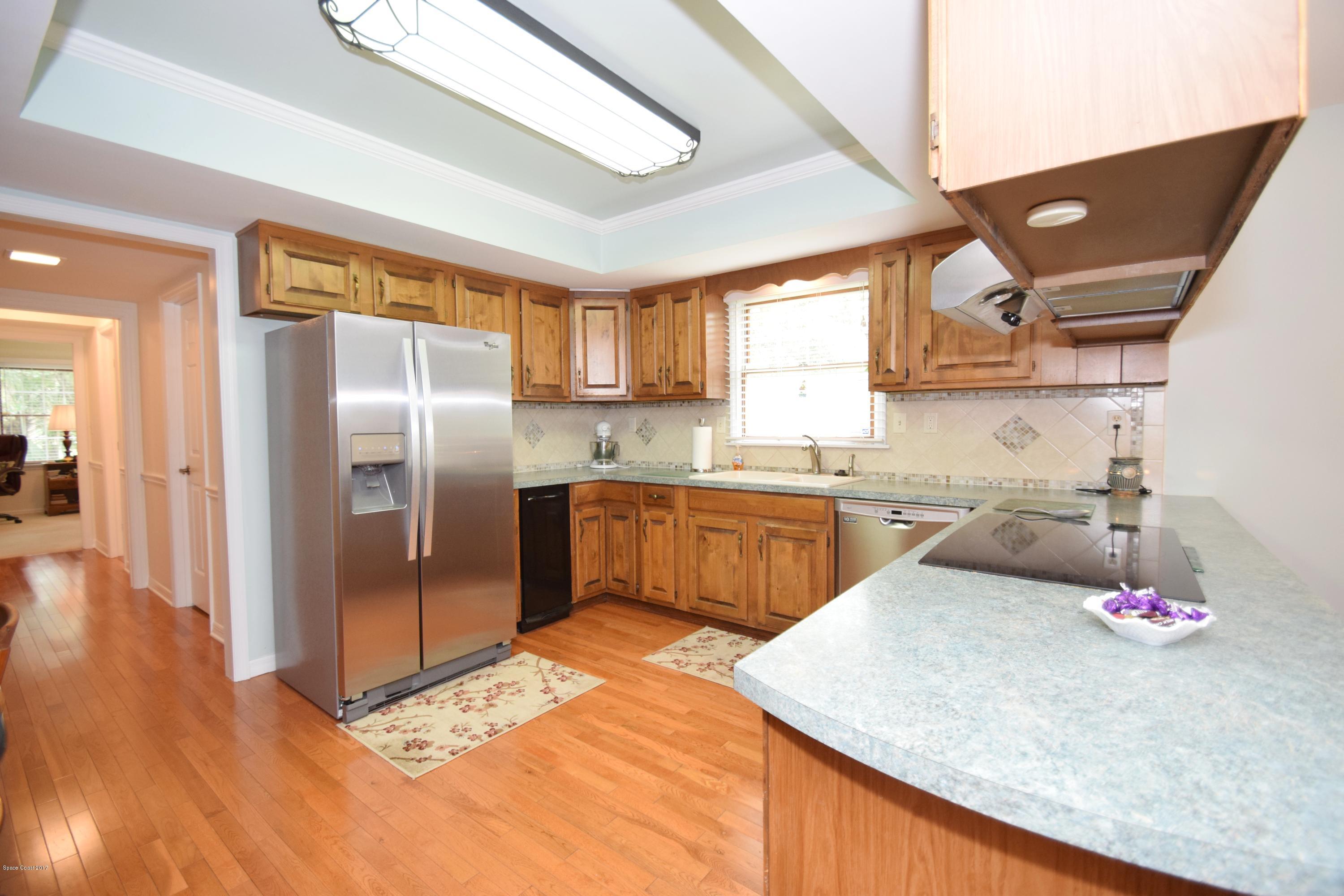 4485 Lake Washington Road Melbourne, FL 32934 - Photo 6 of 20 Kitchen