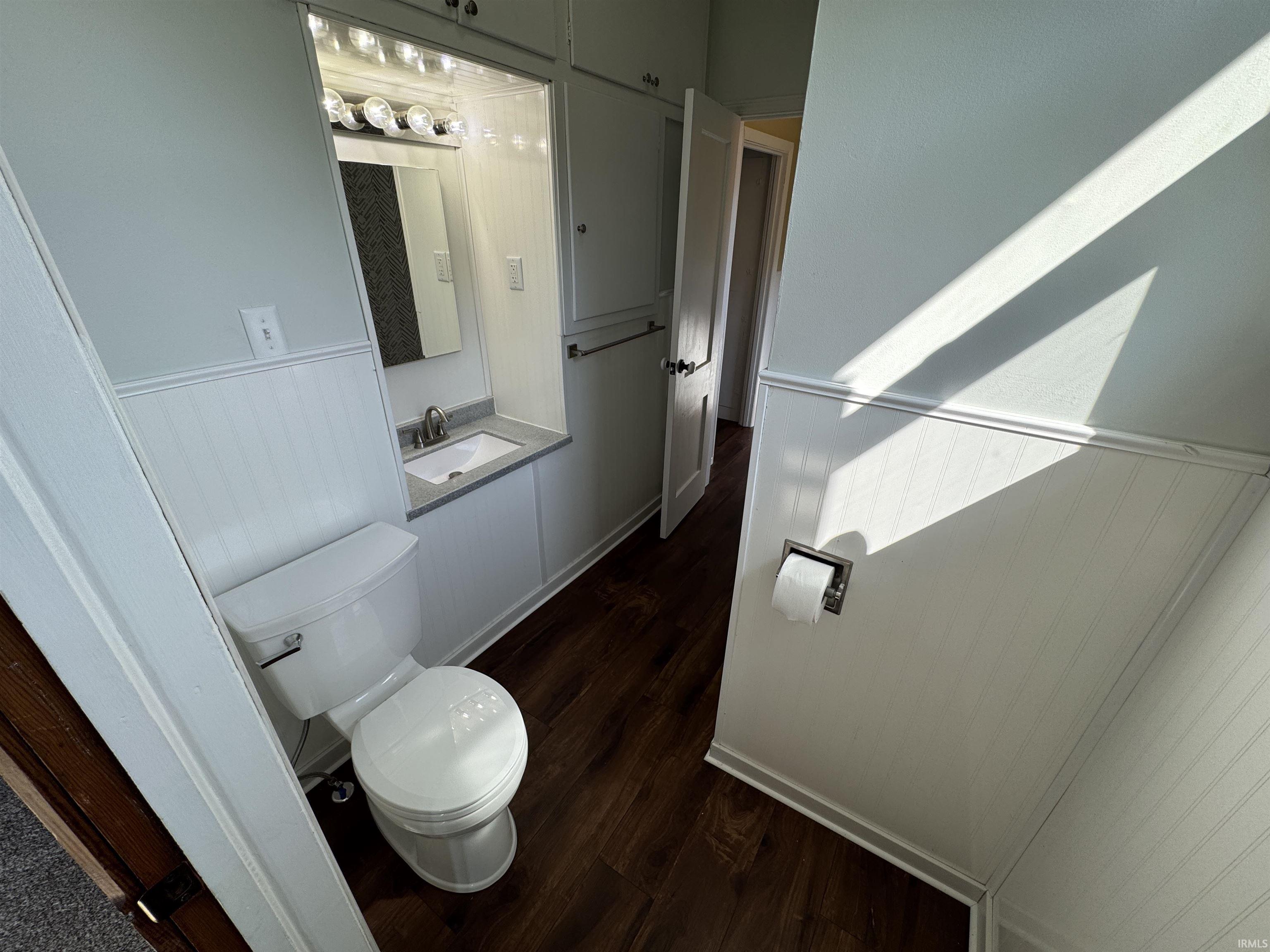 108 East 2nd Street Peru, IN 46970 - Photo 12 of 33