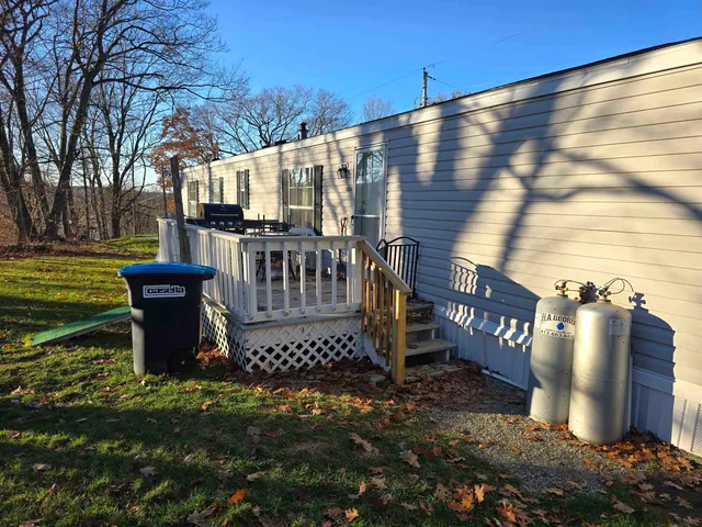 $82,900 | 108 Bakers Drive, Bennington, VT 05201