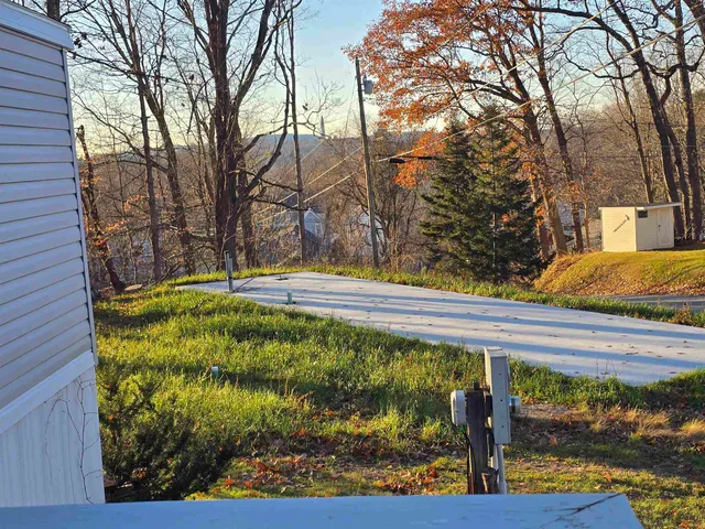 $82,900 | 108 Bakers Drive, Bennington, VT 05201