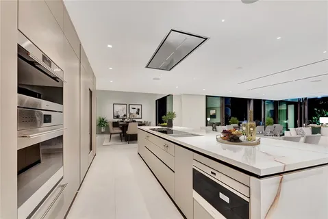 $10,250,000 | 2130 South Miami Avenue, Miami, FL 33129