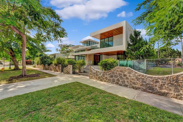 $10,250,000 | 2130 South Miami Avenue, Miami, FL 33129