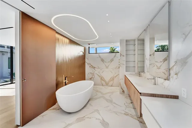 $10,250,000 | 2130 South Miami Avenue, Miami, FL 33129