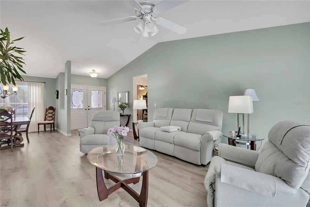 7274 Aloe Drive Spring Hill, FL 34607 - Photo 5 of 43