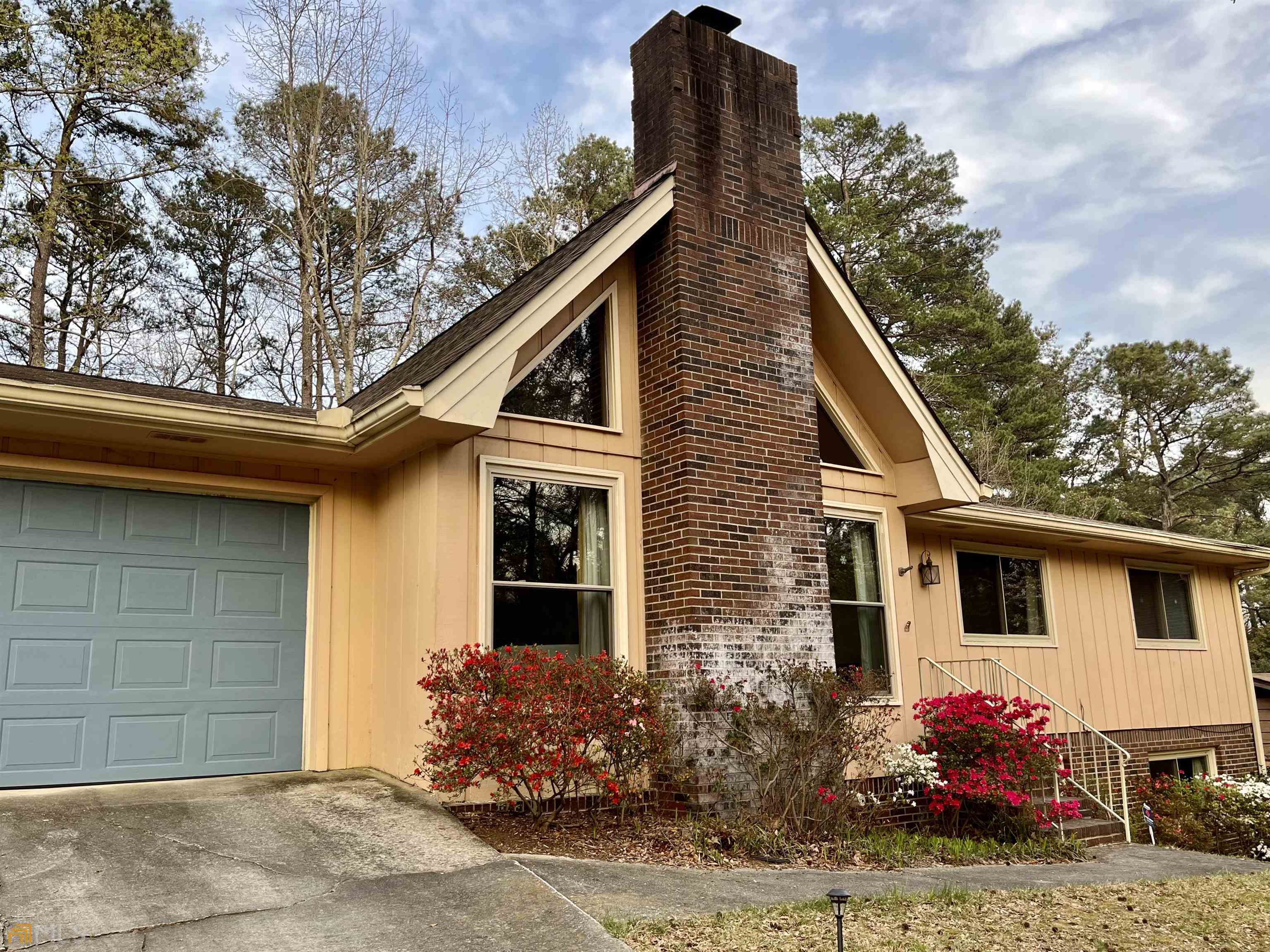 1361 Dogwood Lane, Tucker, GA 30084 Compass