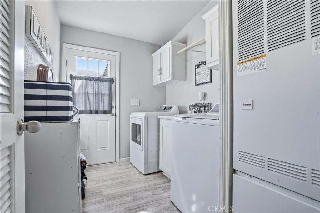 500 Atascadero Road Morro Bay, CA 93442 - Photo 26 of 36 a utility room with closet dryer and washer