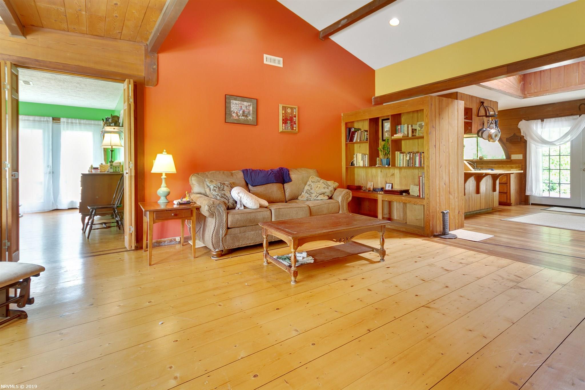 138 Little River Road Northeast Floyd, VA 24091 - Photo 19 of 39 Gallery Image 19