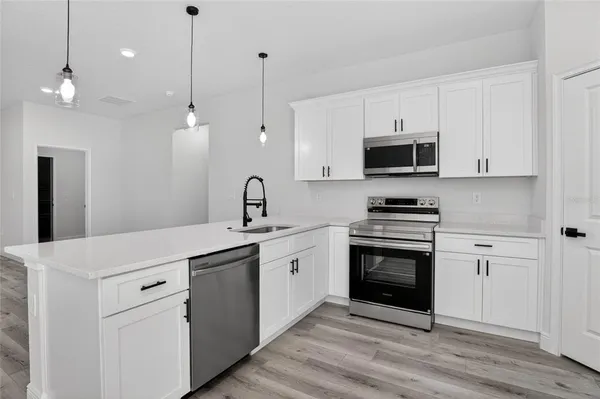 $2,150 | 8030 North Galena Avenue, Citrus Springs, FL 34434