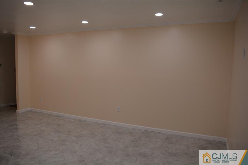 20 Boxwood Road Piscataway, NJ 08854 - Photo 5 of 16 Gallery Image 5
