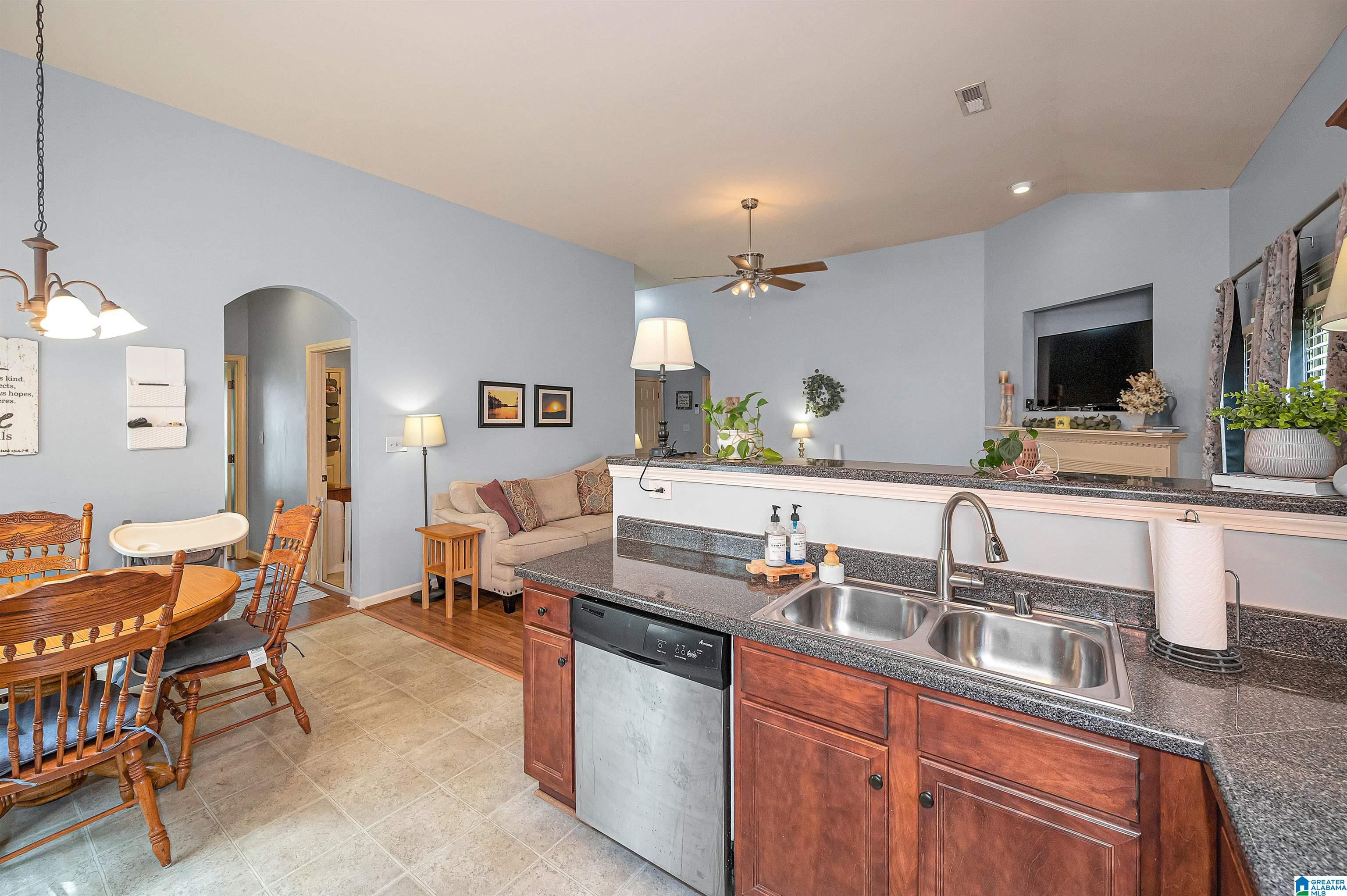 123 Sunflower Place Alabaster, AL 35007 - Photo 14 of 34