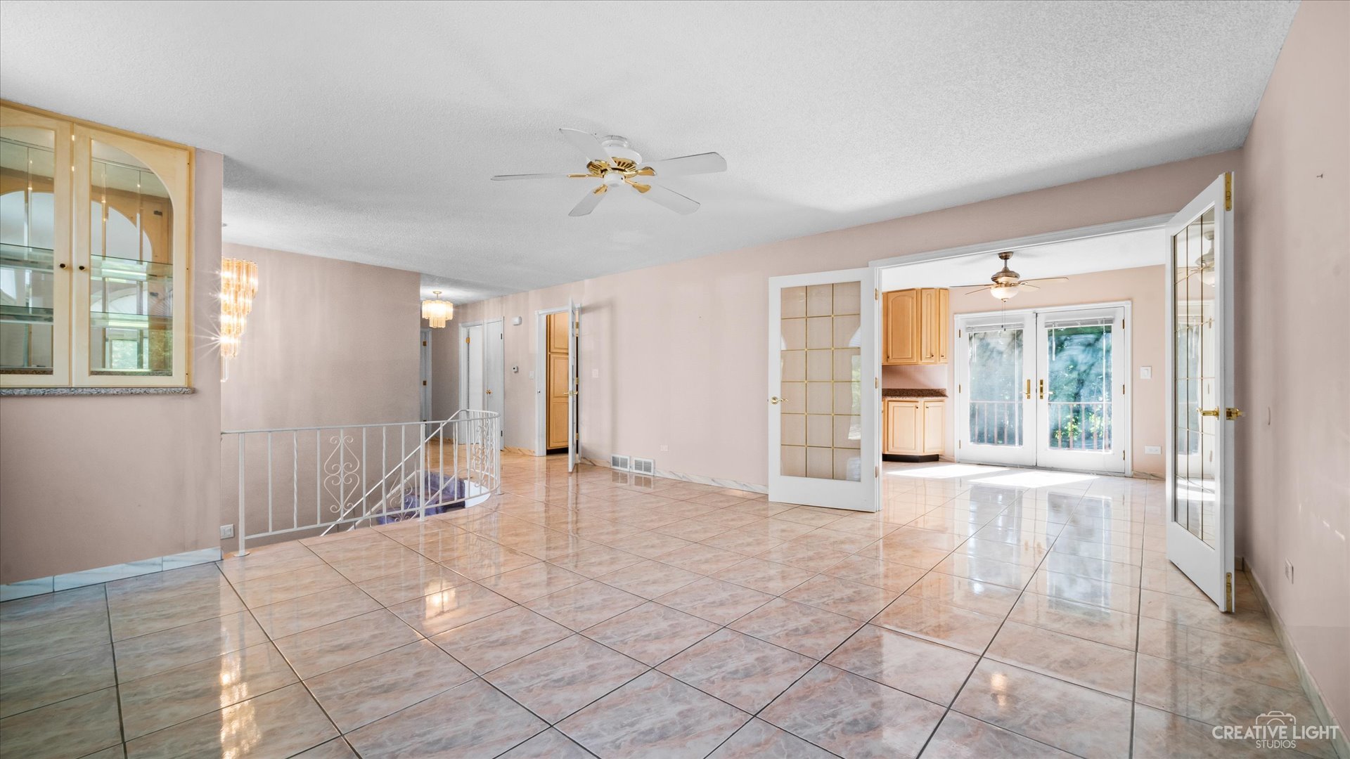 30W400 Army Trail Road Wayne, IL 60184 - Photo 7 of 30 a view of an empty room with a window