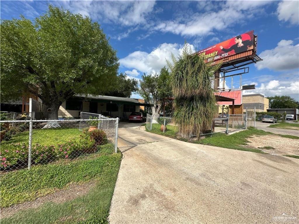 804 East Frontage Road Alamo, TX 78516 - Photo 1 of 9