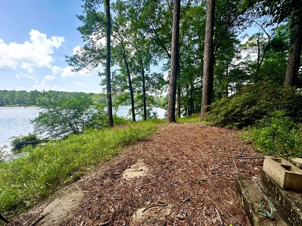 $353,500 | 1054 Gardenia Lane, Summit, MS 39666