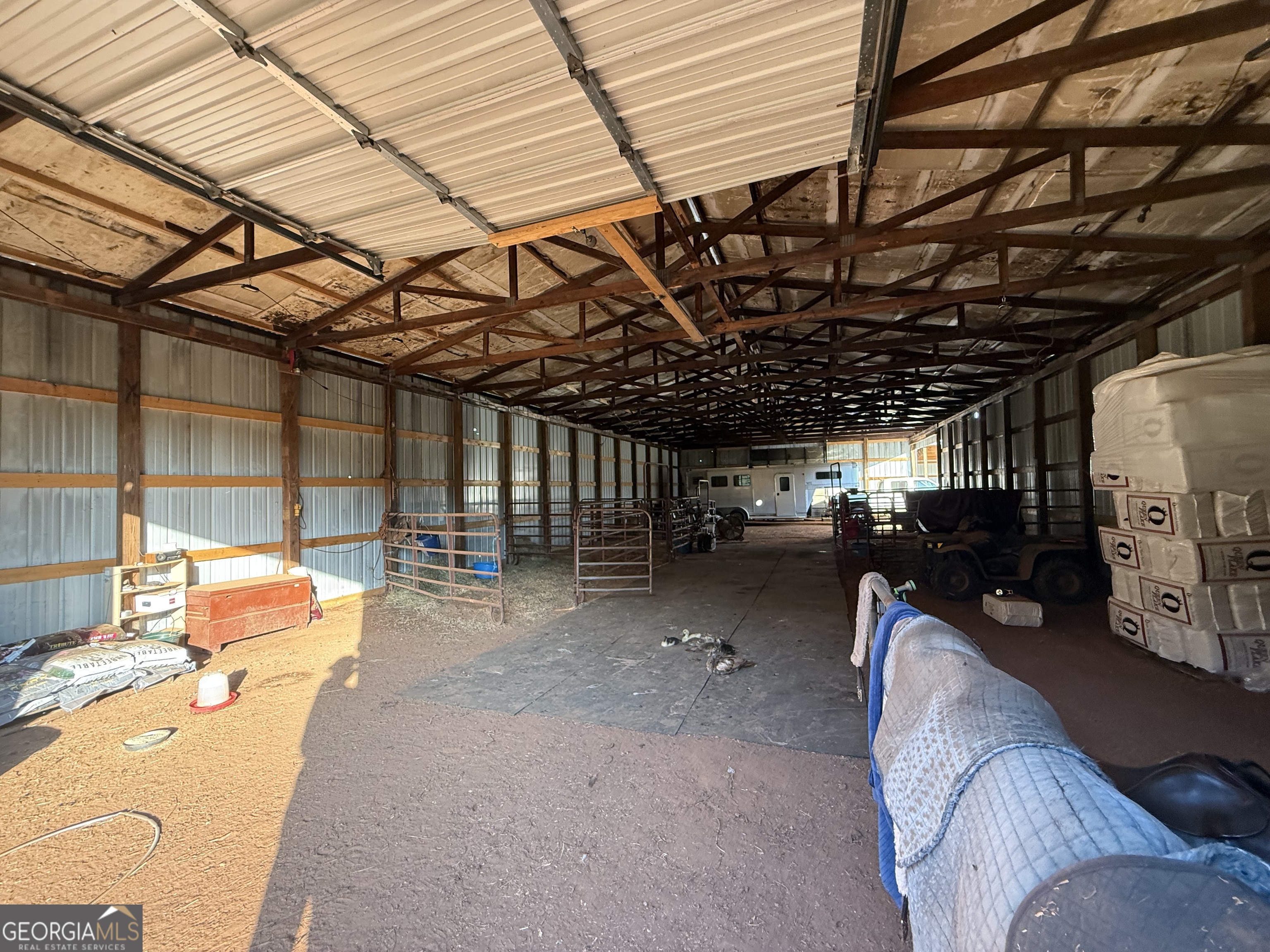 1191 Aderhold Rogers Road Commerce, GA 30530 - Photo 28 of 33 a view of a garage with furniture