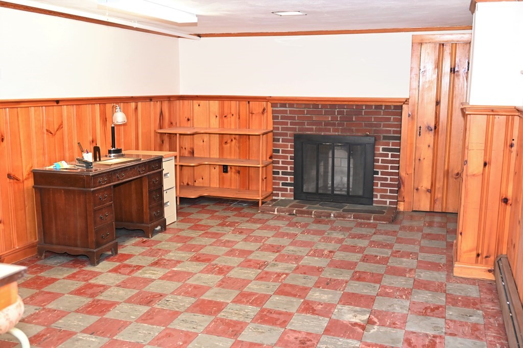 81 Whiting Way Needham, MA 02492 - Photo 27 of 30