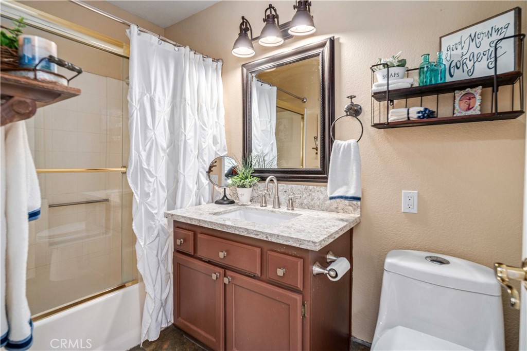 13602 Sego Road Agua Dulce, CA 91390 - Photo 32 of 75