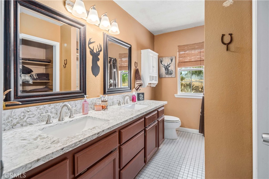 13602 Sego Road Agua Dulce, CA 91390 - Photo 36 of 75