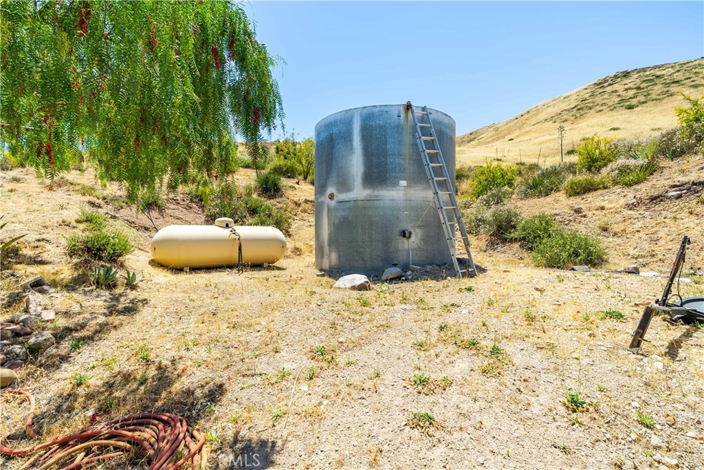 13602 Sego Road Agua Dulce, CA 91390 - Photo 59 of 75