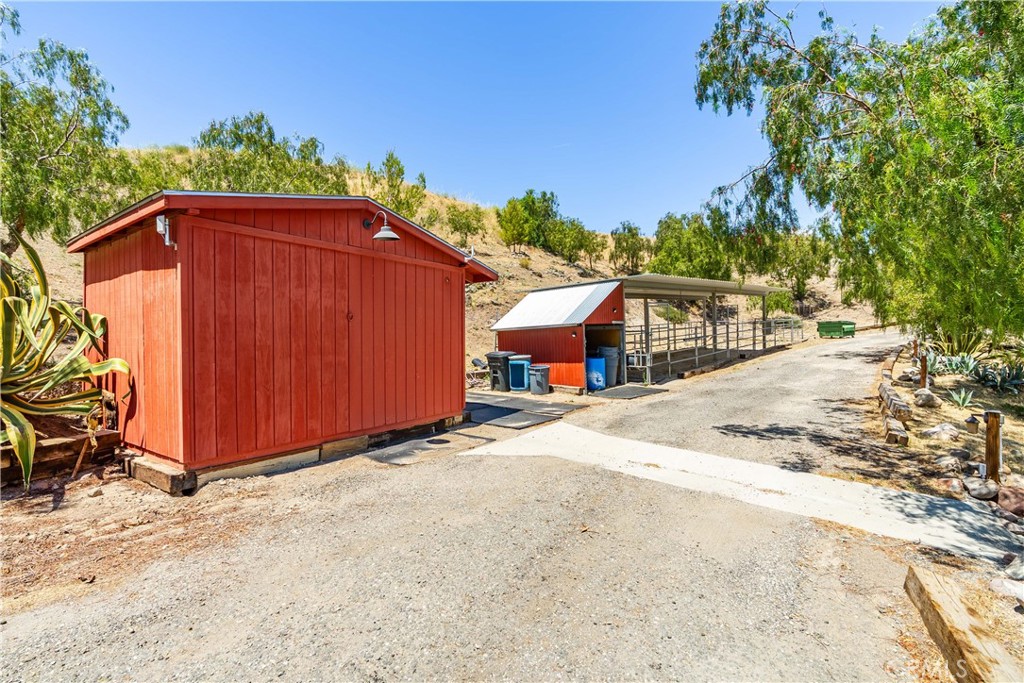 13602 Sego Road Agua Dulce, CA 91390 - Photo 61 of 75