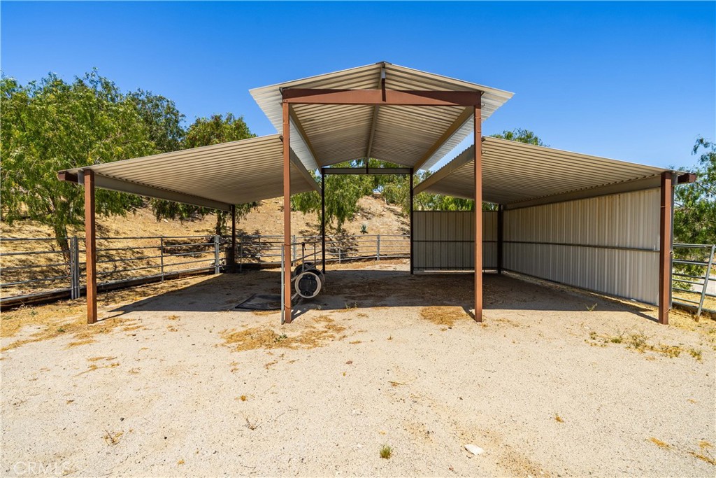 13602 Sego Road Agua Dulce, CA 91390 - Photo 67 of 75