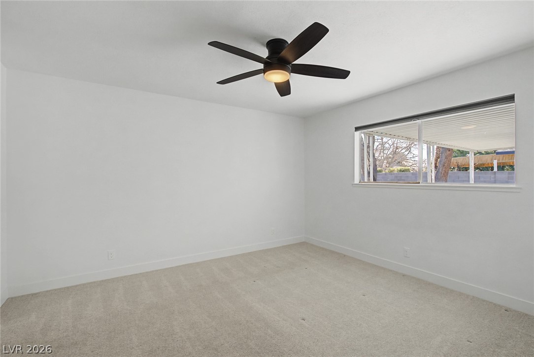 1009 Alan Shepard Street Las Vegas, NV 89145 - Photo 18 of 40