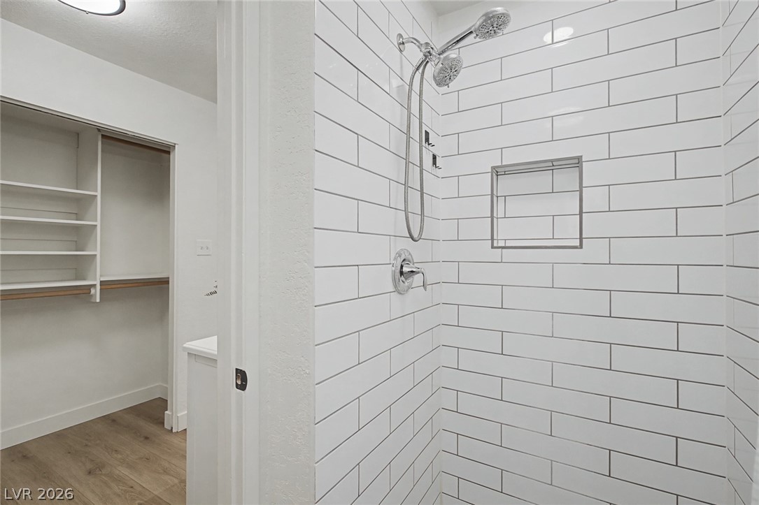 1009 Alan Shepard Street Las Vegas, NV 89145 - Photo 23 of 40