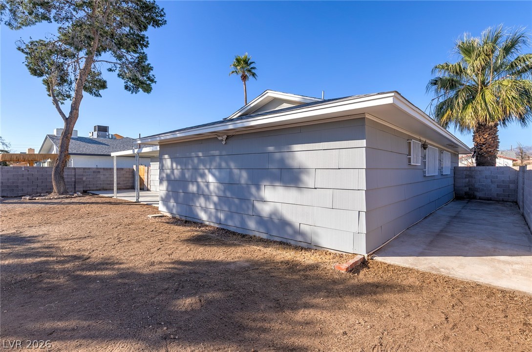 1009 Alan Shepard Street Las Vegas, NV 89145 - Photo 35 of 40