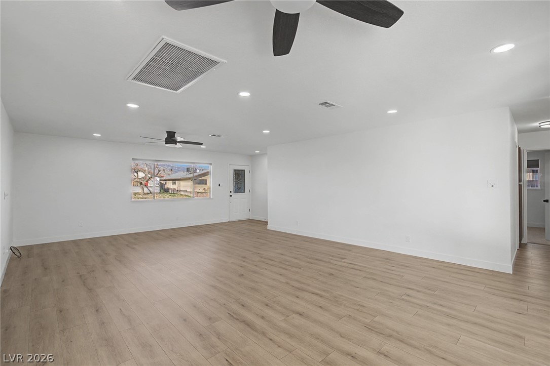 1009 Alan Shepard Street Las Vegas, NV 89145 - Photo 10 of 40