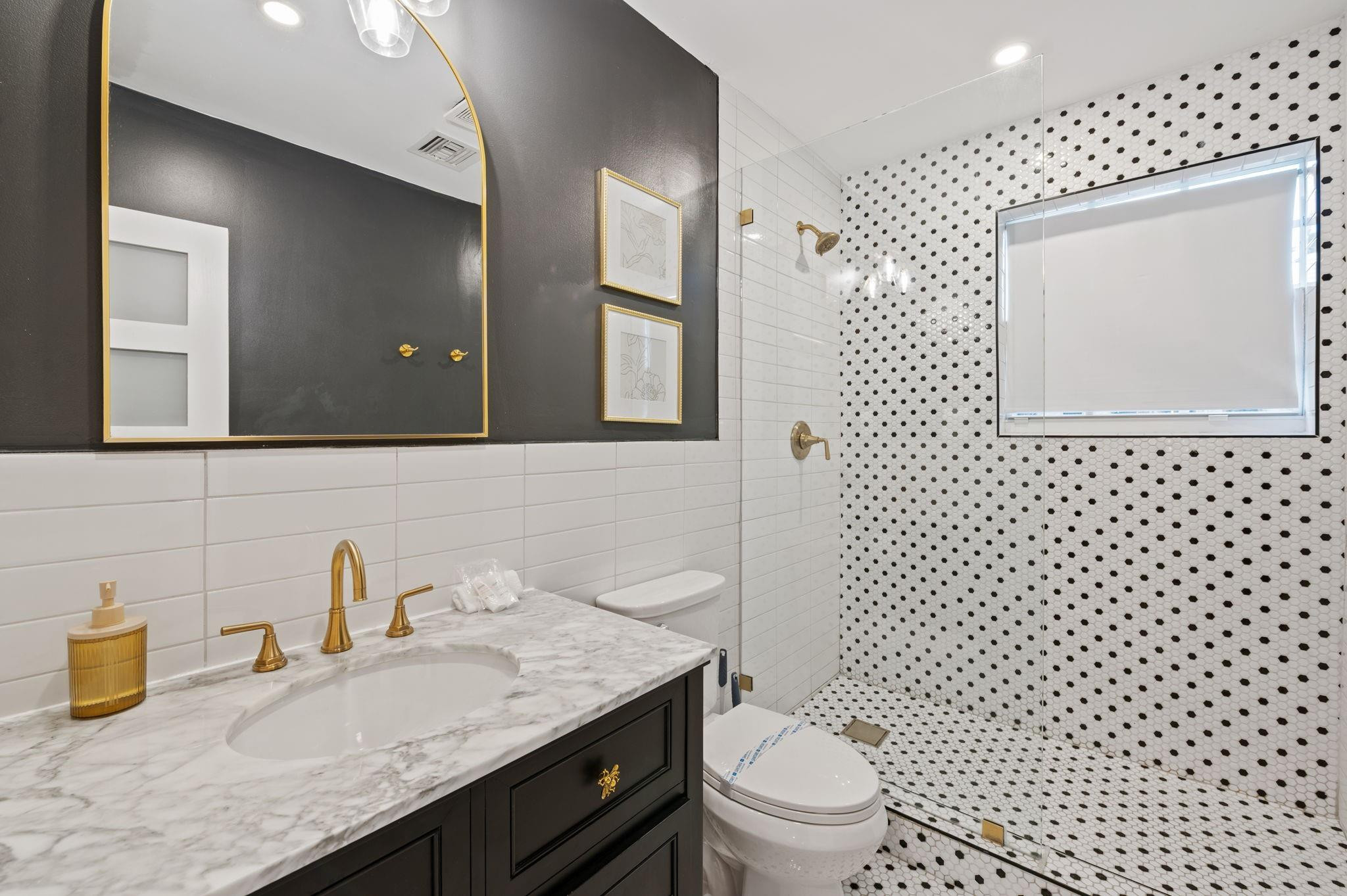 739 Northeast 17th Road Fort Lauderdale, FL 33304 - Photo 18 of 28 Photo 18