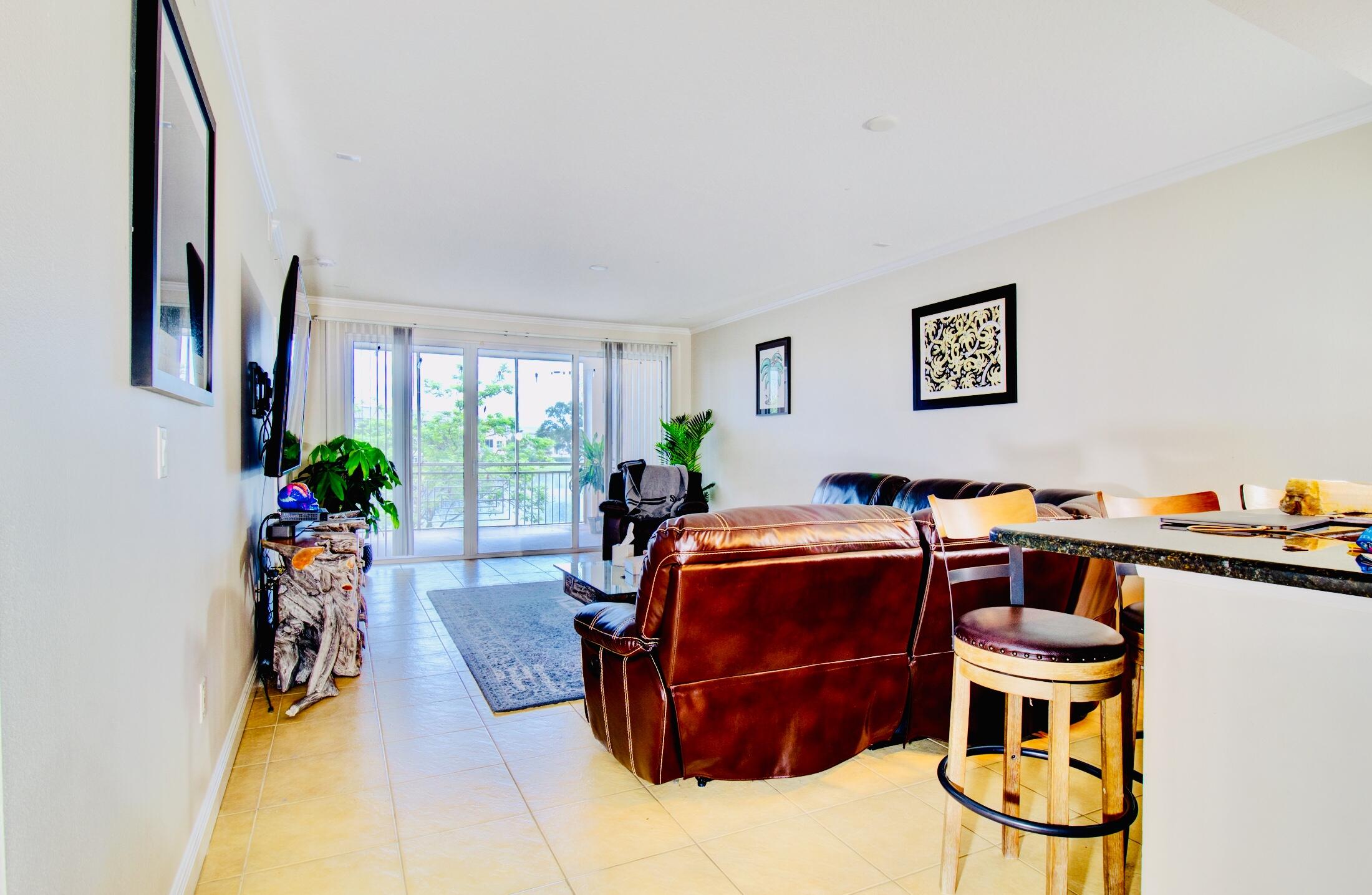 7069 Key Haven Road, Unit 205 Largo, FL 33777 - Photo 4 of 24 544A402B-BF88-4C37-A127-59AC1A279A7E