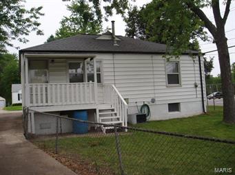 4052 Ashby Road St. Ann, MO 63074 - Photo 3 of 17 Gallery Image 3