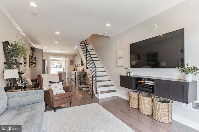 $475,000 | 2616 Collins Street, Philadelphia, PA 19125