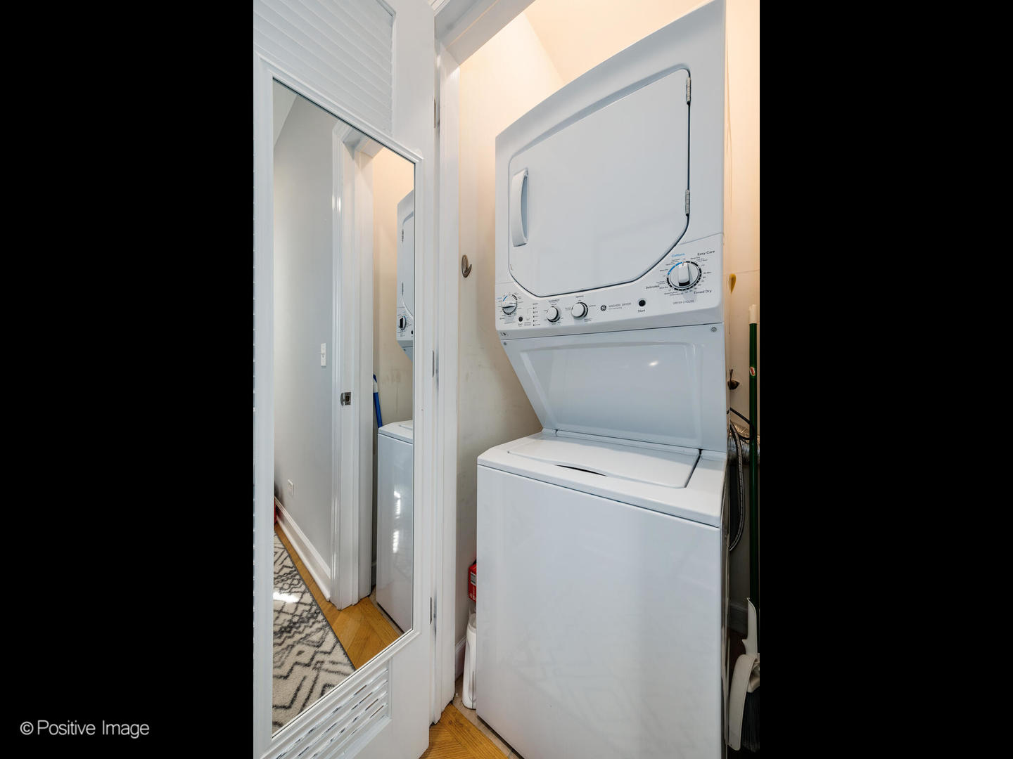 2938 North Damen Avenue, Unit 3 Chicago, IL 60618 - Photo 18 of 22 a view of bathroom with a toilet and a vanity