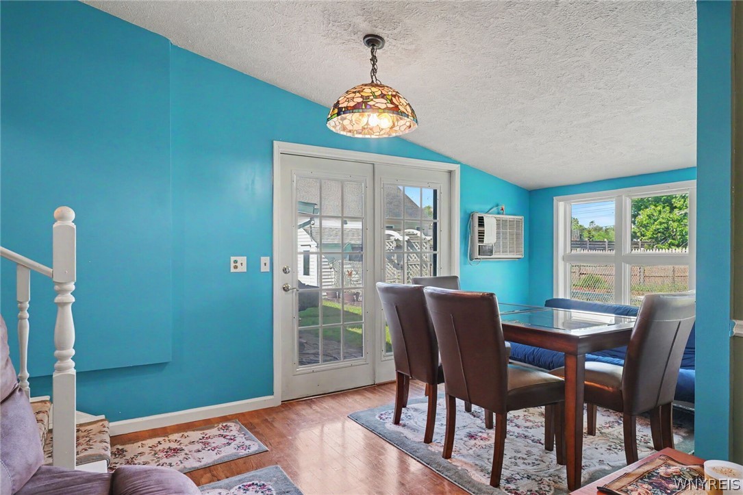 233 Dean Road Cheektowaga, NY 14043 - Photo 11 of 33