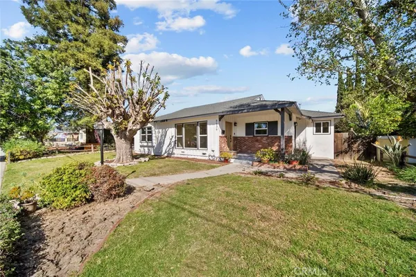 $920,000 | 8936 Woodley Avenue, North Hills, CA 91343