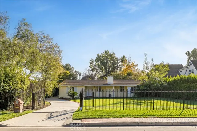 $2,680,000 | 2976 Lombardy Road, Pasadena, CA 91107
