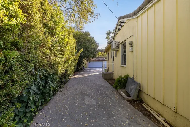 $2,680,000 | 2976 Lombardy Road, Pasadena, CA 91107